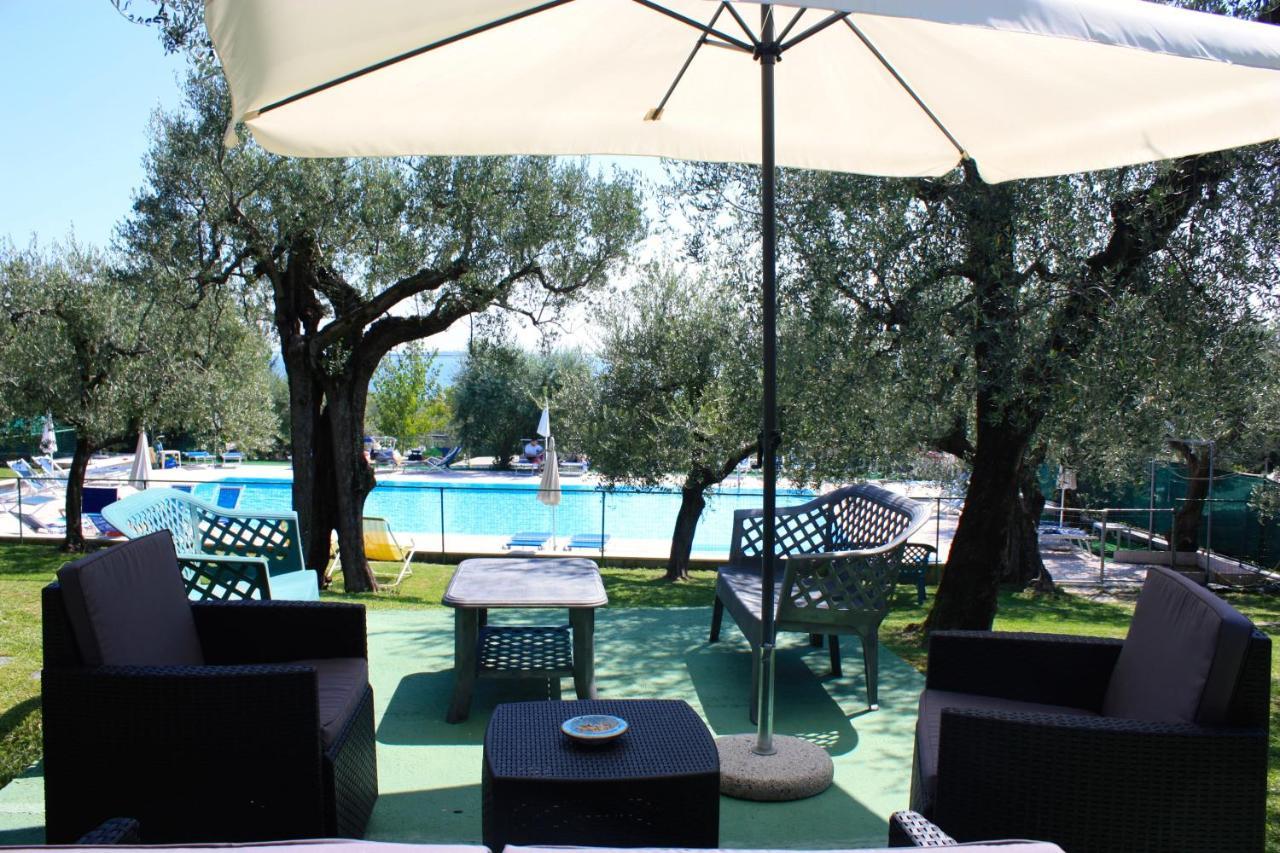 Villa Molino Moniga del Garda Exterior foto